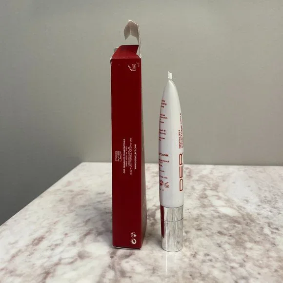 Dermelect Revitalite Eyelid & Dark Circle Corrector - Picture 2 of 4